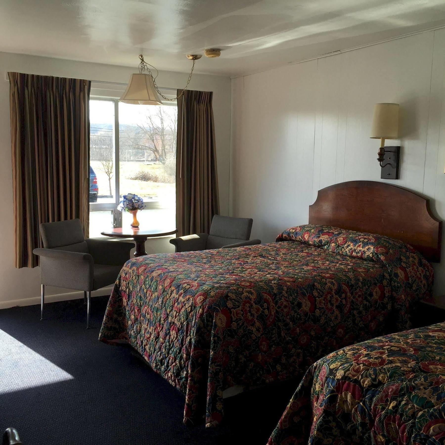 Valley Motel Pittsburgh Harmarville Kültér fotó